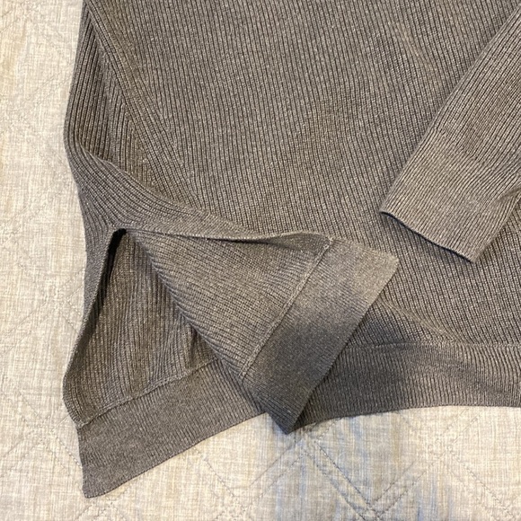Athleta Silk and Tencel Blend Asymmetrical Hem Sweater - Picture 10 of 12
